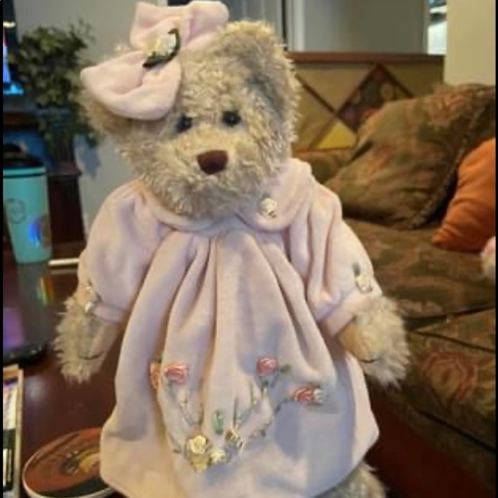 Bearington plush bear